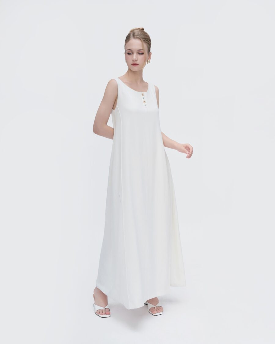 Trendy A-line dress in lightweight linen, great for spring wear