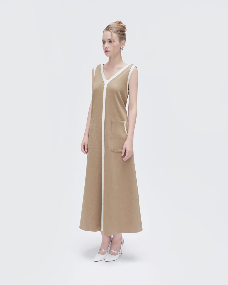 Timeless brown dress that flatters all body types