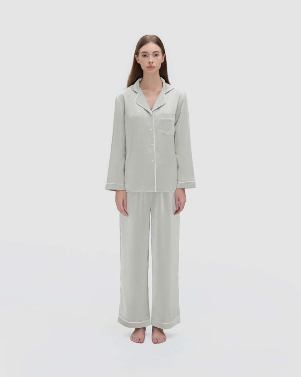 Rosie Hong Elegant silk pyjamas set featuring soft and breathable fabric