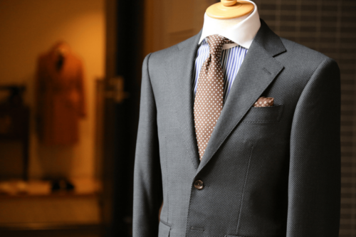 Famous Milestones in the History of Mens Tailor Made Suits